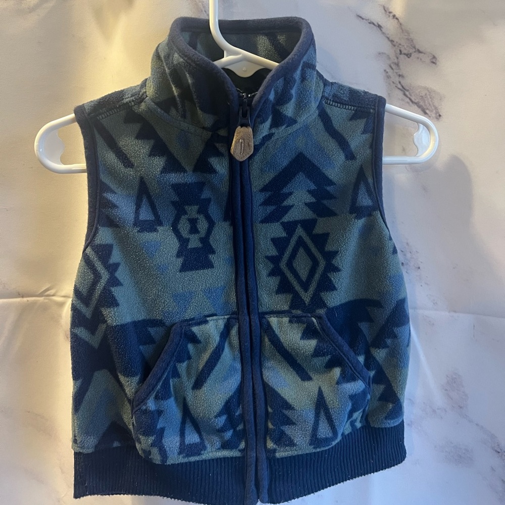 12 Carters Vest